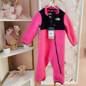 The North Face Pink and Black Kids "Denali" One Piece, Mr Pink Color, Size 24 Mo